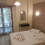 Erminia Apartment *