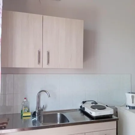 Erminia Lejlighed Mousata