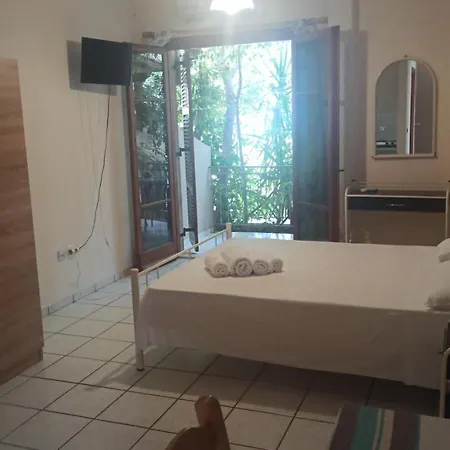 Erminia Apartamento Mousata